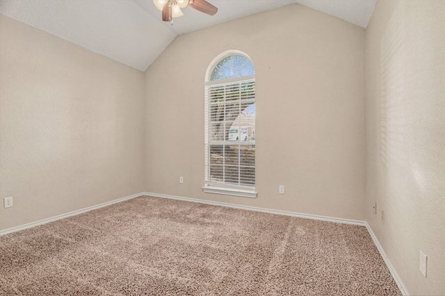 4915 Arborgate Drive, Arlington, TX 76017