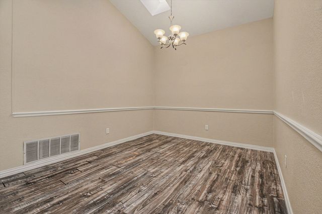 4915 Arborgate Drive, Arlington, TX 76017