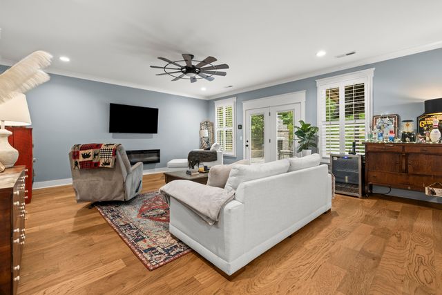 637 Lullwater Road, Chattanooga, TN 37405