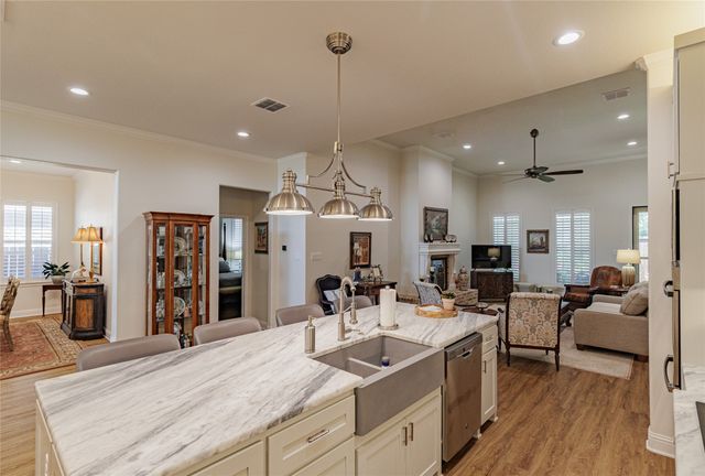 213 Windy Glen Drive, Decatur, TX 76234