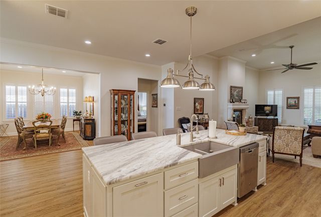 213 Windy Glen Drive, Decatur, TX 76234