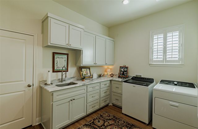 213 Windy Glen Drive, Decatur, TX 76234