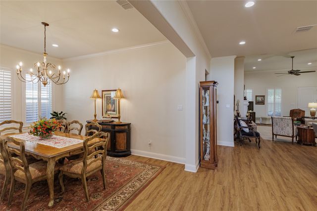 213 Windy Glen Drive, Decatur, TX 76234