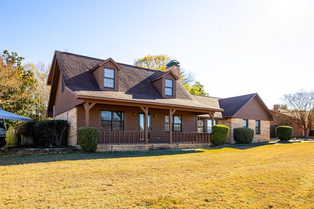 2302 Dobbs Drive, Phenix City, AL 36870