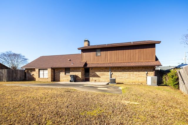 2302 Dobbs Drive, Phenix City, AL 36870