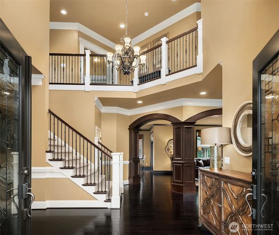 955 211th Place SE, Sammamish, WA 98075