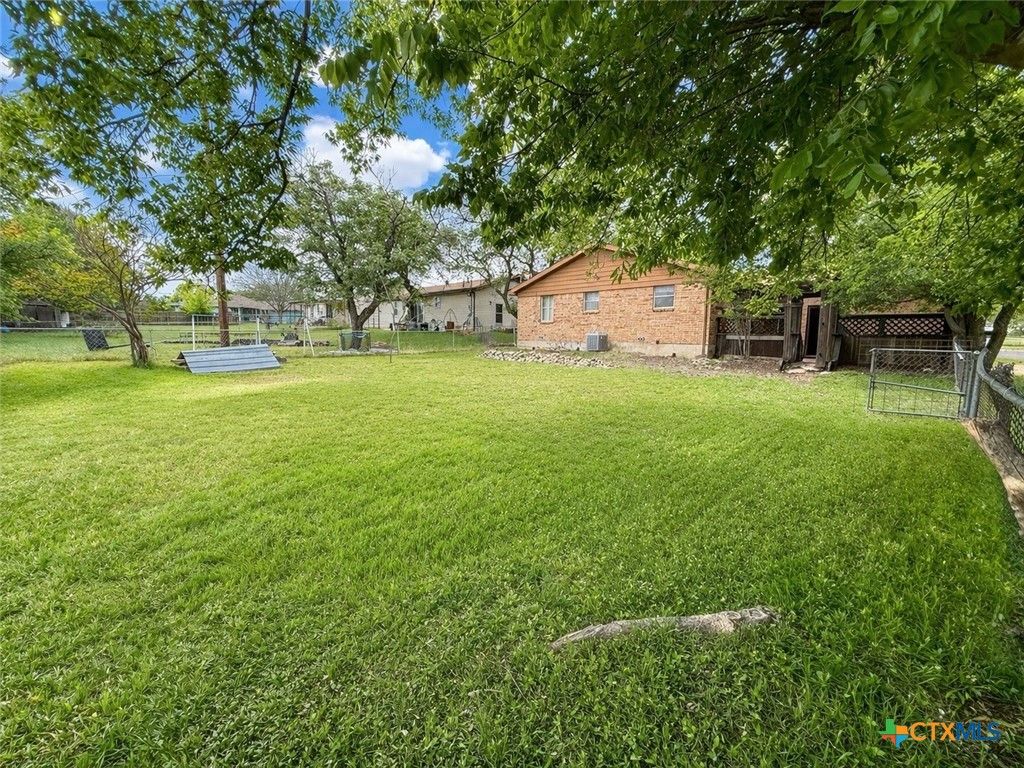 Image 16 of property listing at 2301 Post Oak Avenue, Copperas Cove, TX 76522