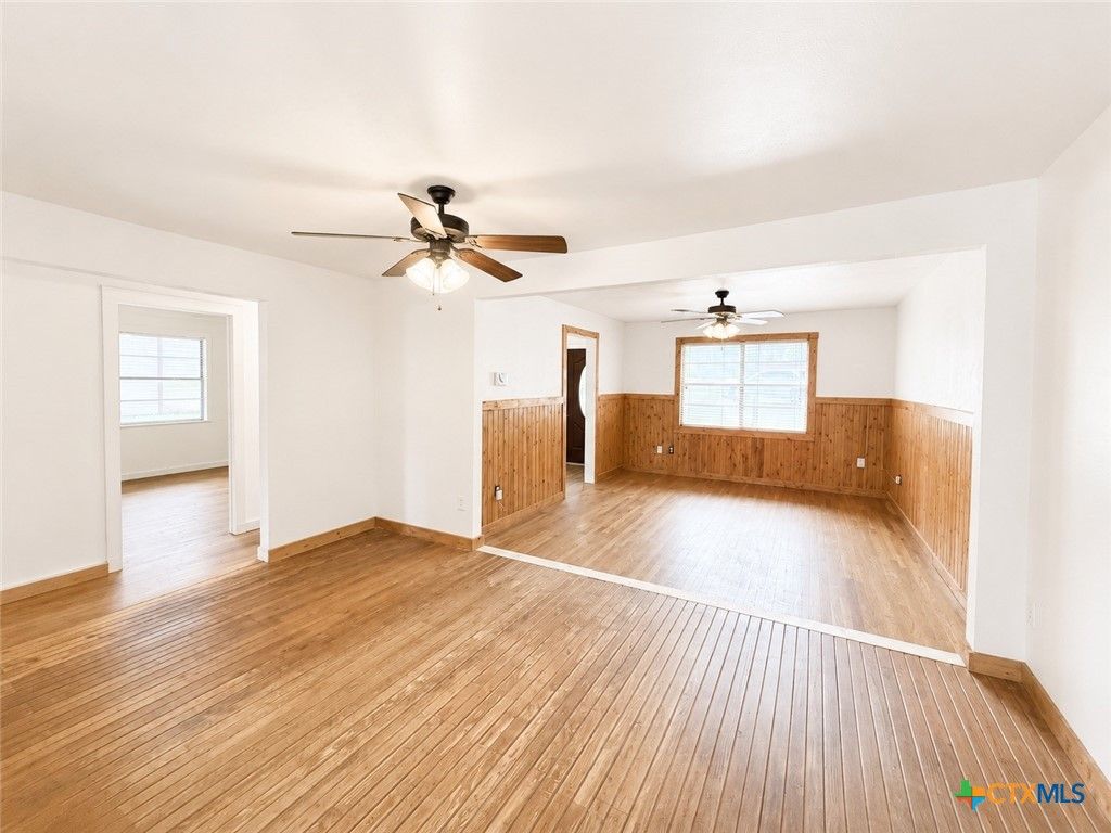 Image 2 of property listing at 2301 Post Oak Avenue, Copperas Cove, TX 76522