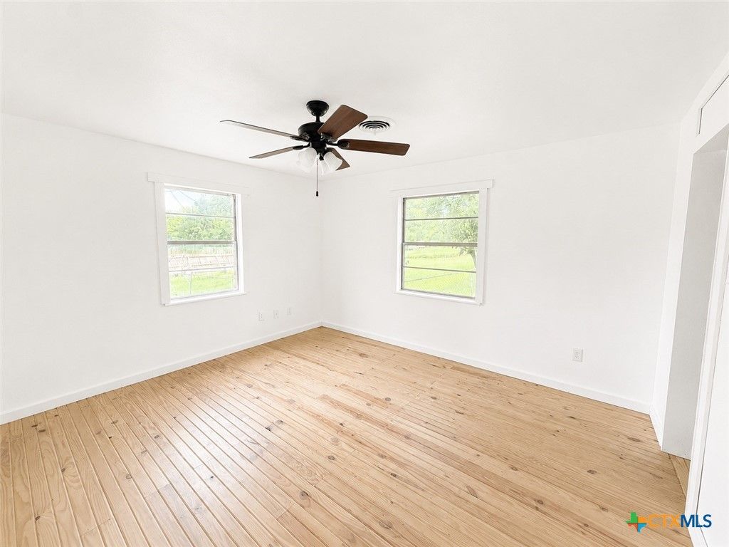 Image 9 of property listing at 2301 Post Oak Avenue, Copperas Cove, TX 76522