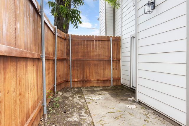 4620 San Jacinto Street C, Dallas, TX 75204