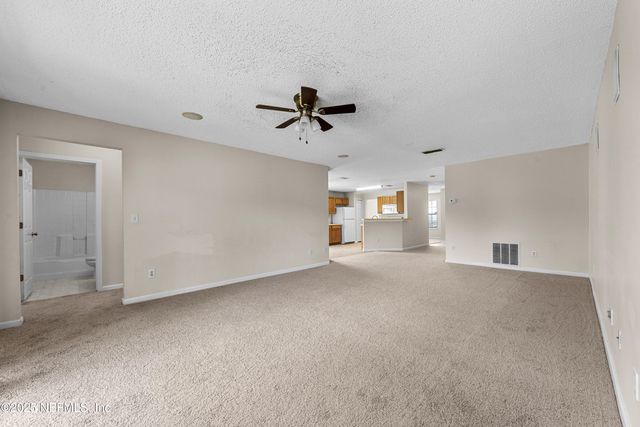 13563 ASHFORD WOOD Court W, Jacksonville, FL 32218