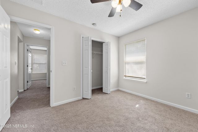 13563 ASHFORD WOOD Court W, Jacksonville, FL 32218