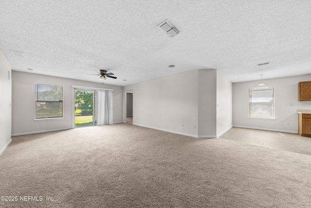 13563 ASHFORD WOOD Court W, Jacksonville, FL 32218