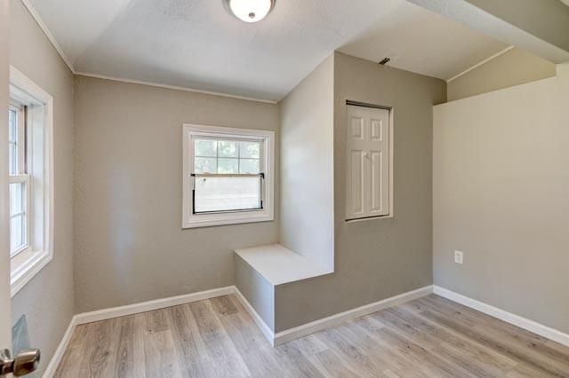 3813 NE 42nd Terrace, Kansas City, MO 64117