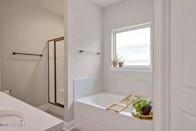 122 Chloe Street, Broussard, LA 70518