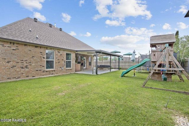 122 Chloe Street, Broussard, LA 70518