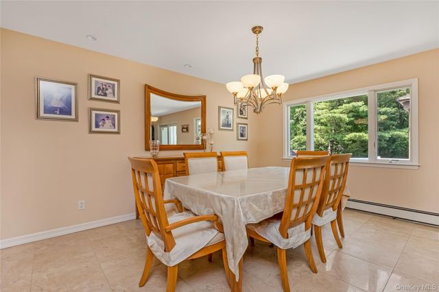 353 Thrift Street, Ronkonkoma, NY 11779