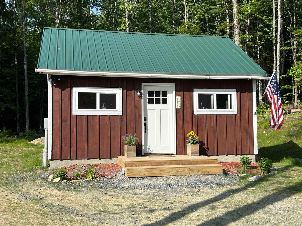 103 Bear Hill Road West, Ludlow, VT 05149