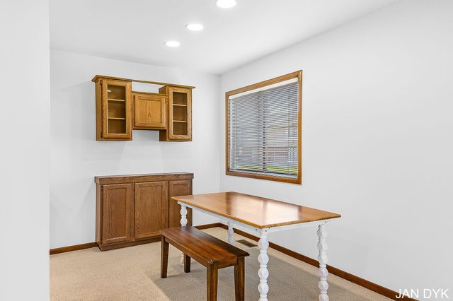 674 Waterview Court, Georgetown Twp, MI 49418