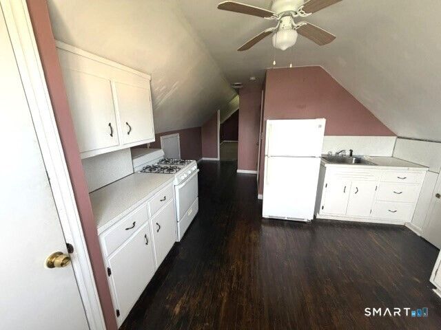 576-78 Midland Street, Bridgeport, CT 06605