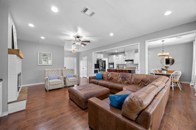 925 Wild Road, Van Alstyne, TX 75495