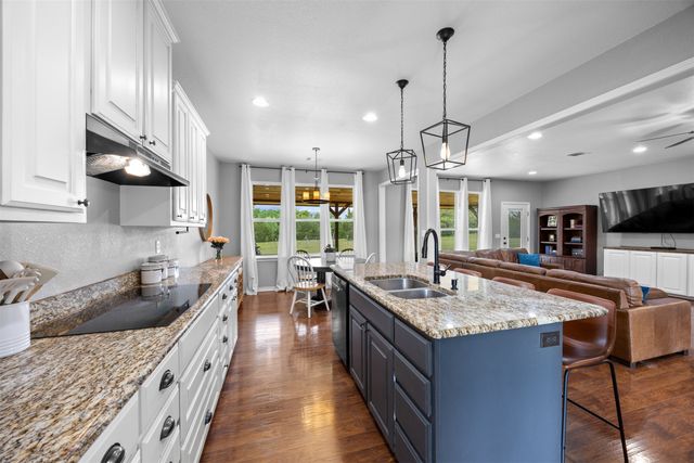 925 Wild Road, Van Alstyne, TX 75495
