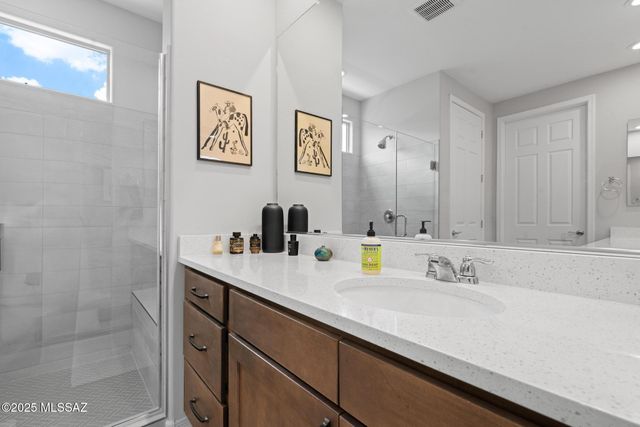 8077 S Sonoran Oak Drive, Vail, AZ 85641