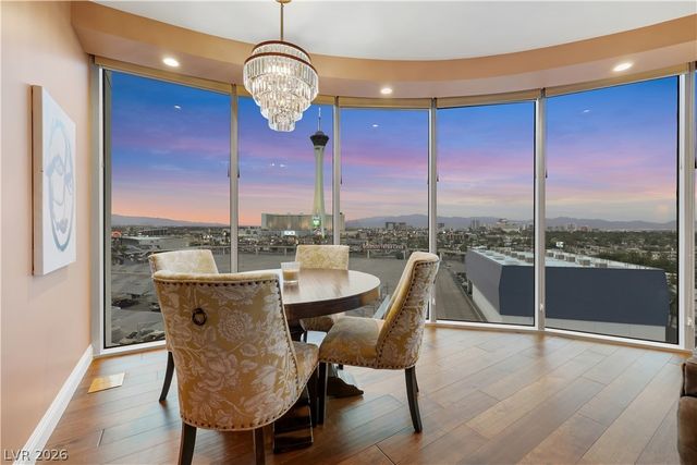 322 Karen Avenue 807, Las Vegas, NV 89109