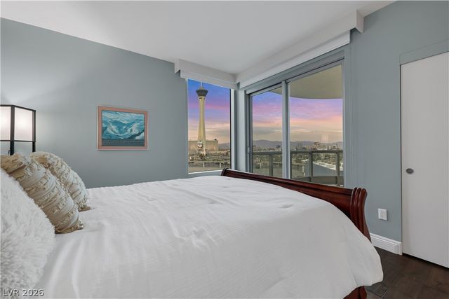 322 Karen Avenue 807, Las Vegas, NV 89109