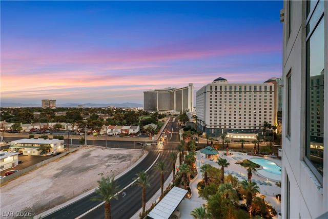 322 Karen Avenue 807, Las Vegas, NV 89109