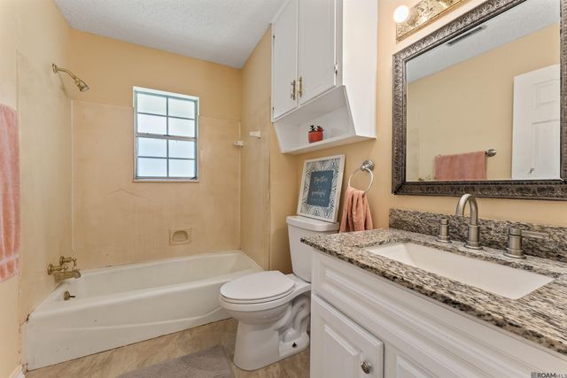 15342 Woodwick Ave, Baton Rouge, LA 70816