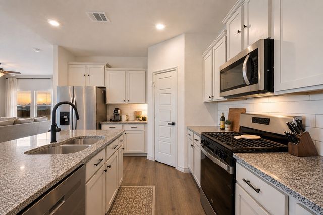 9828 Quail Pointe Road, Aubrey, TX 76227