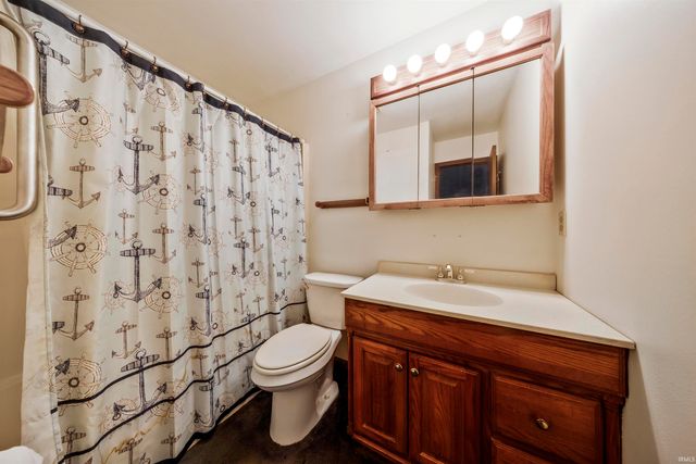 7120 Bayard Park Drive, Evansville, IN 47715