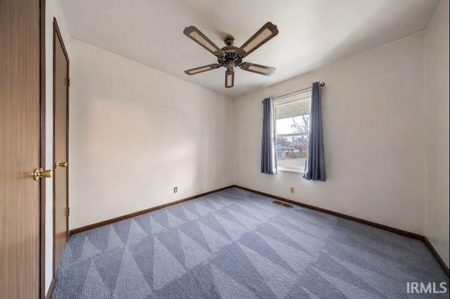 7120 Bayard Park Drive, Evansville, IN 47715