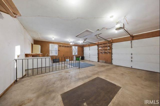 7120 Bayard Park Drive, Evansville, IN 47715