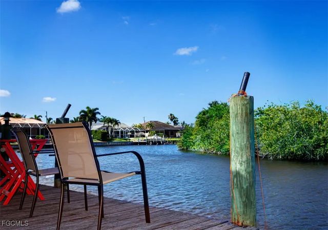 2802 SW 20th AVE, Cape Coral, FL 33914