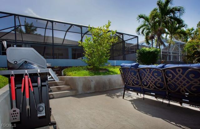 2802 SW 20th AVE, Cape Coral, FL 33914