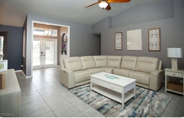 2802 SW 20th AVE, Cape Coral, FL 33914