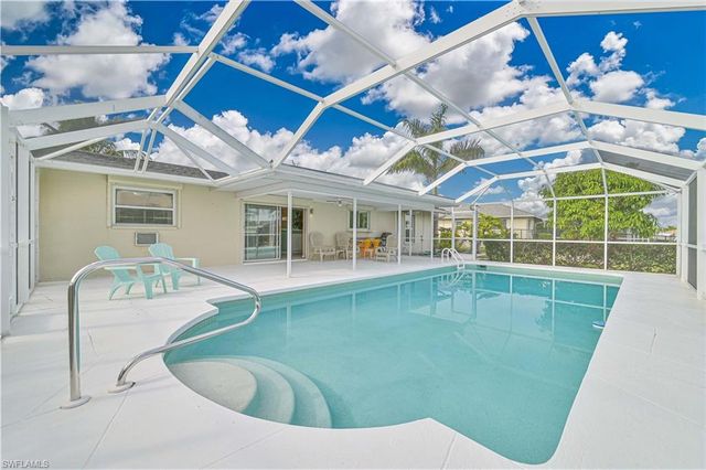 4421 SE 1st AVE, Cape Coral, FL 33904