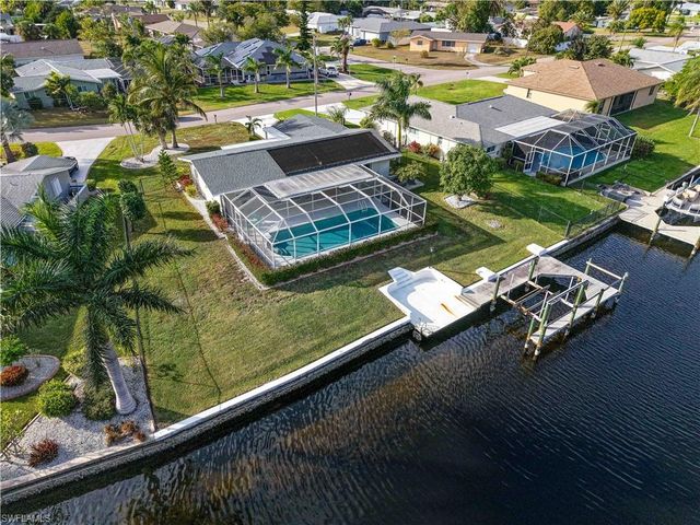 4421 SE 1st AVE, Cape Coral, FL 33904