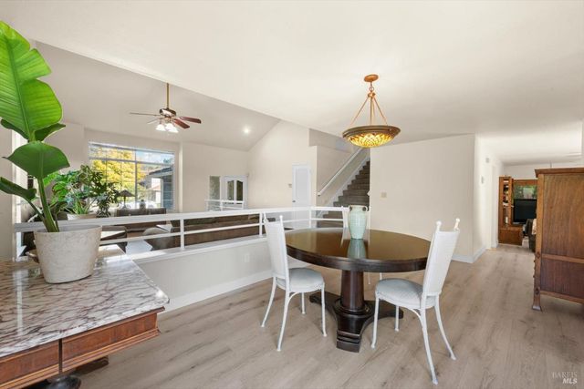 3327 Colonial Ct, Fairfield, CA 94534