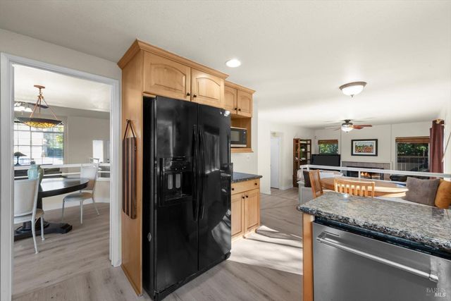 3327 Colonial Ct, Fairfield, CA 94534