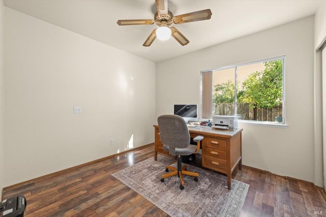 3327 Colonial Ct, Fairfield, CA 94534