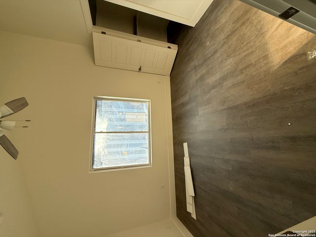 110 Santa Paula, San Antonio, TX 78201
