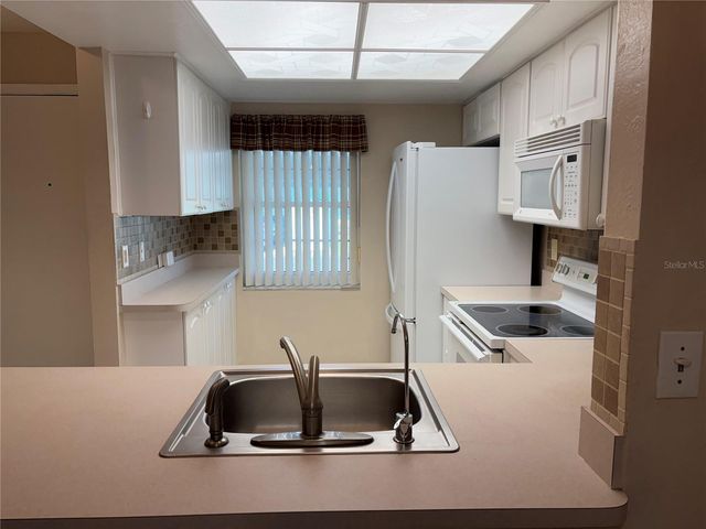 2465 NORTHSIDE DRIVE 1502, Clearwater, FL 33761