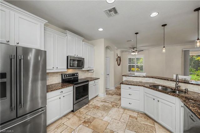 3296 Hampton BLVD, Alva, FL 33920