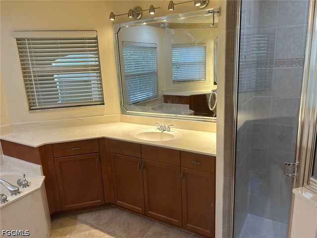 20650 Torre Del Lago ST, Estero, FL 33928