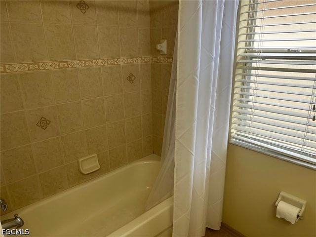 20650 Torre Del Lago ST, Estero, FL 33928