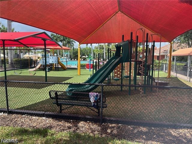 20650 Torre Del Lago ST, Estero, FL 33928