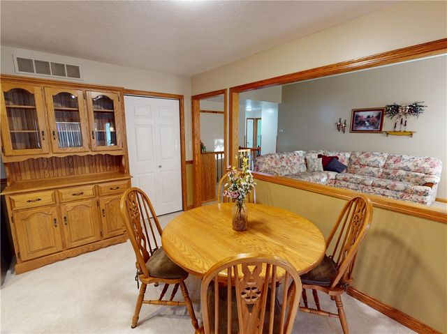 196 S Benbrook Rd, Center Twp, PA 16001